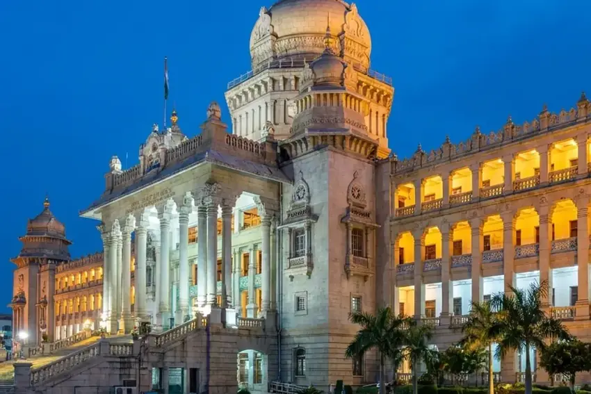 Vidhana Soudha evening